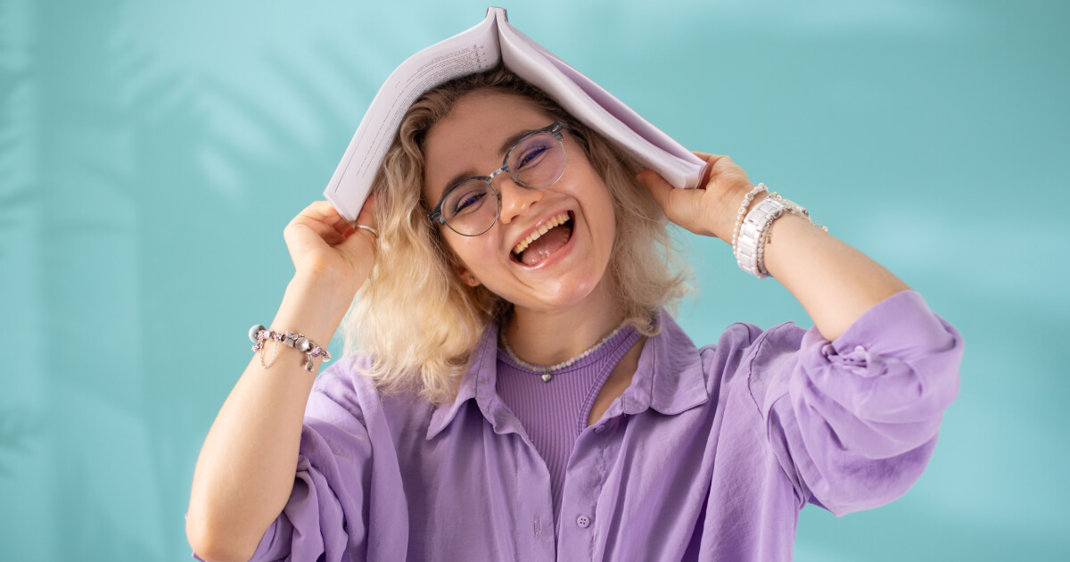 Teaching grammar through the Сommunicative method